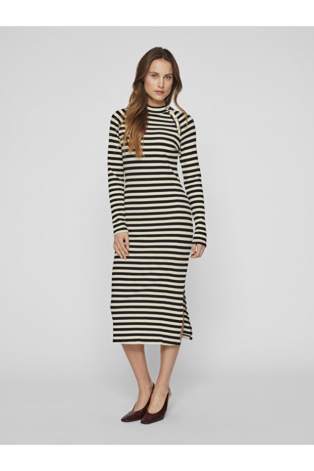 Maxikleid s vysokým límcem - 5