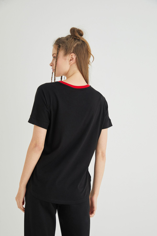 Lisanslı Baskılı Tişört Regular Fit - 3