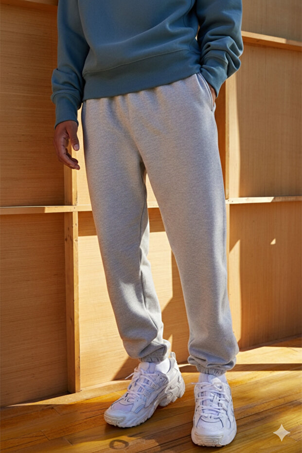 Gray 3 thread Raised Sweatpants with Cotton inside - 1