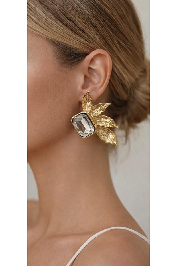 Steel Half Flower White Stone Detailed Vip Earrings