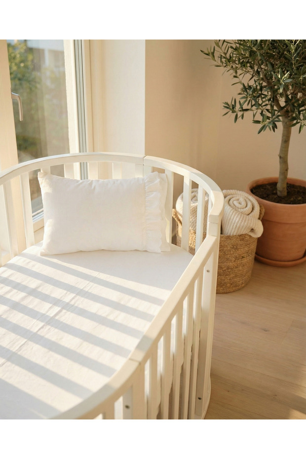 Pufuduk Baby Lüks Fisto İşlemeli %100 Pamuk 2 Katlı Müslin Lastikli Bebek Çarşaf ve Yastık Seti - Beyaz