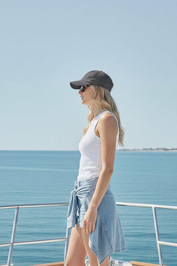 قبعة رياضية أساسية قابلة للتعديل للجنسين - 2