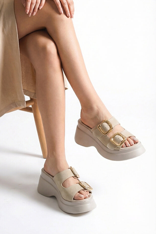 Heilrele Women's Slippers 0012908 Beige Leather Textured
