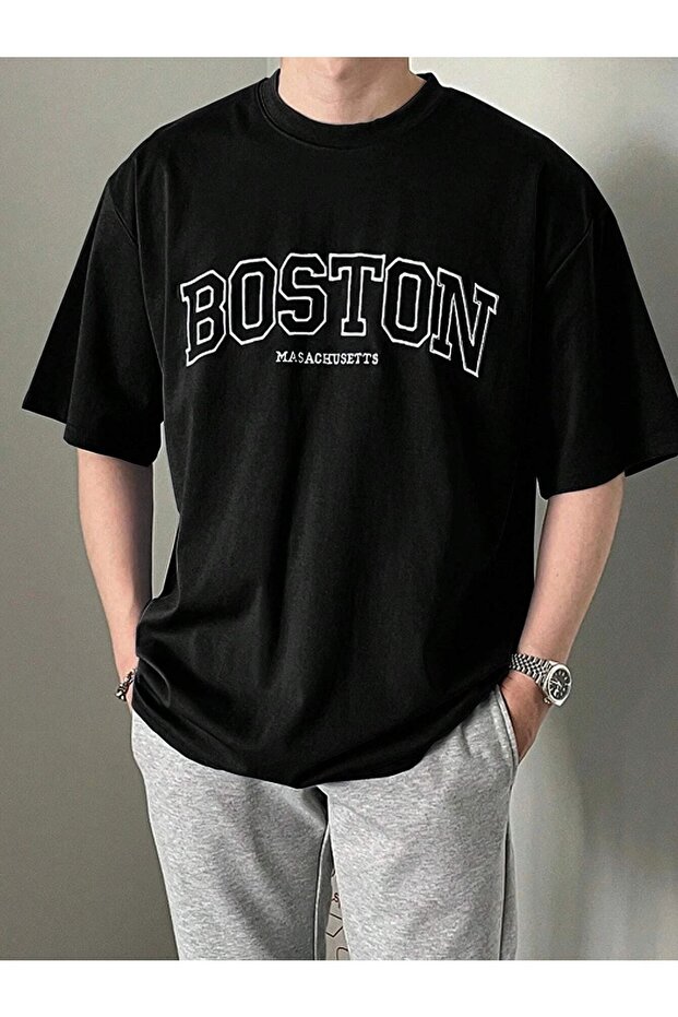 Boston Masacnuseit T-shirt - Black, Printed, Crew Neck, Oversize, Short Sleeve, Loose