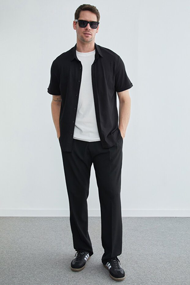 قميص بأكمام قصيرة وأزرار أساسية - 2