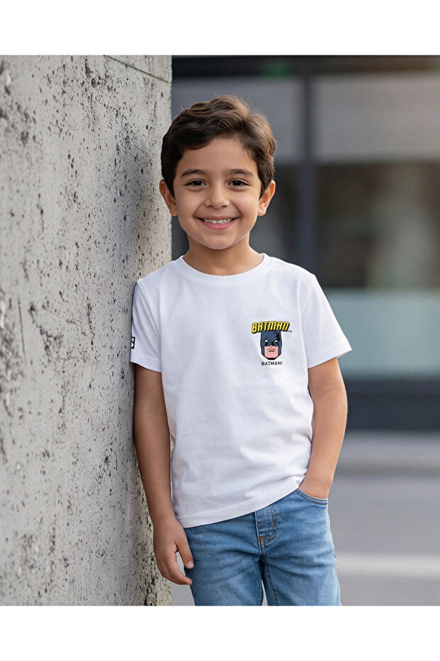 تيشيرت أبيض للأولاد مطبوع عليه باتمان من الأمام والخلف
