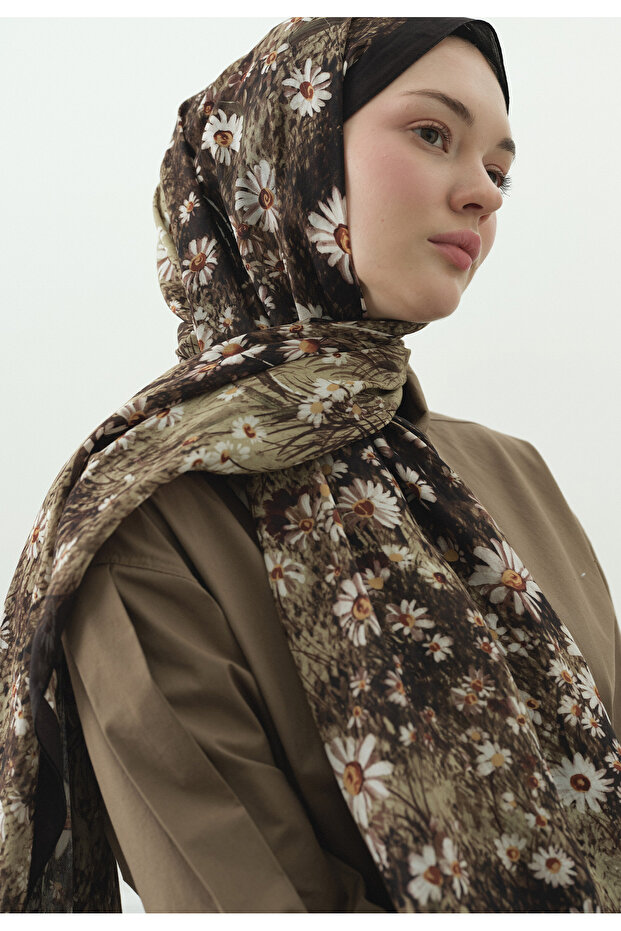 شال من القطن والفسكوز بنقشة زهرة الأقحوان الصغيرة - 4