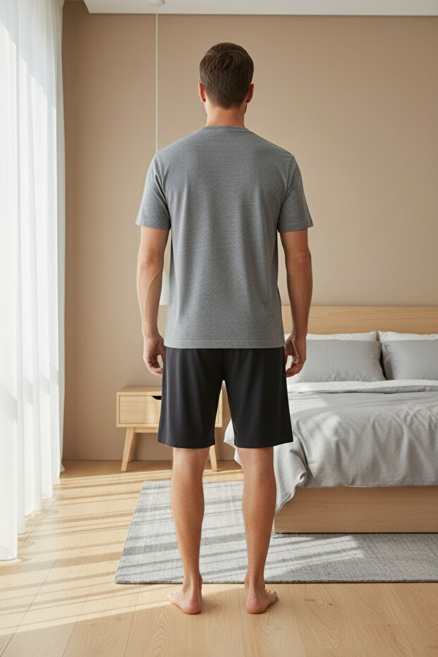 طقم بيجاما رجالي رمادي سادة (قطعتان) - 2