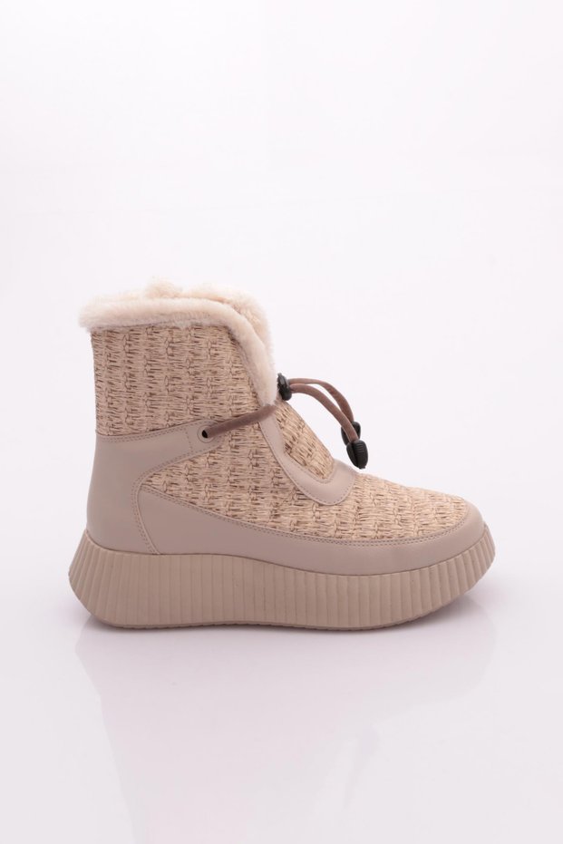 77546 Women's Thick Sole Boots