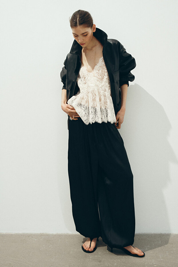 Askılı Dantel Üst - 2