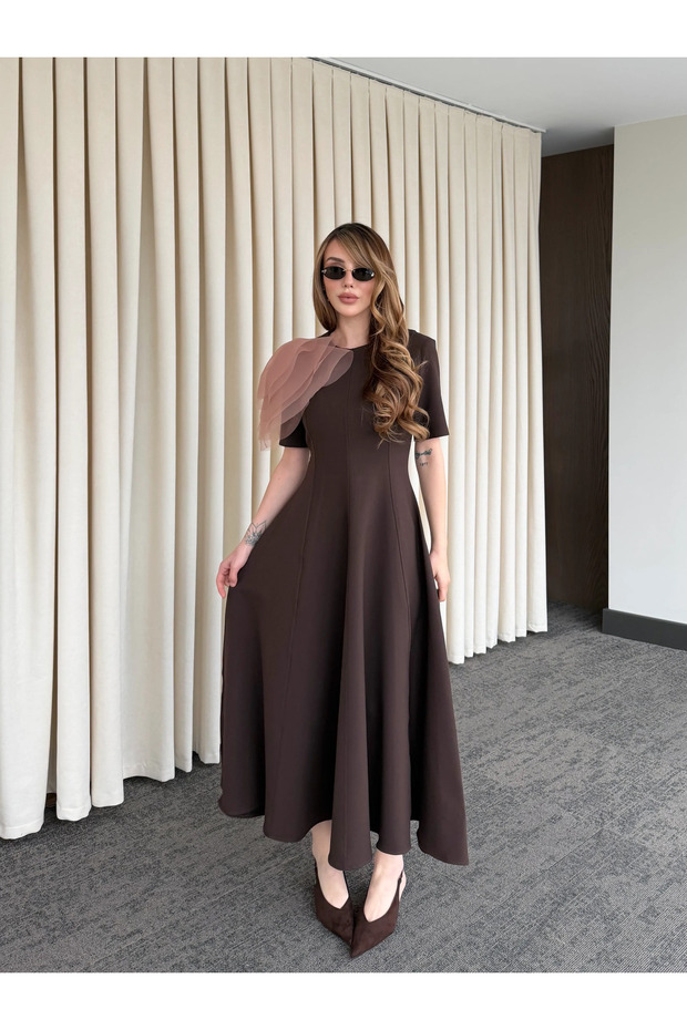 Brown Dress with Removable Brooch - 3151