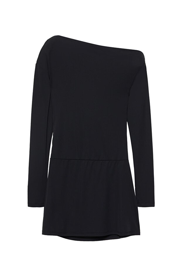 Asimetrik kısa elbise - 4