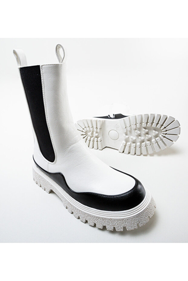 White Dunkley Boots - 6