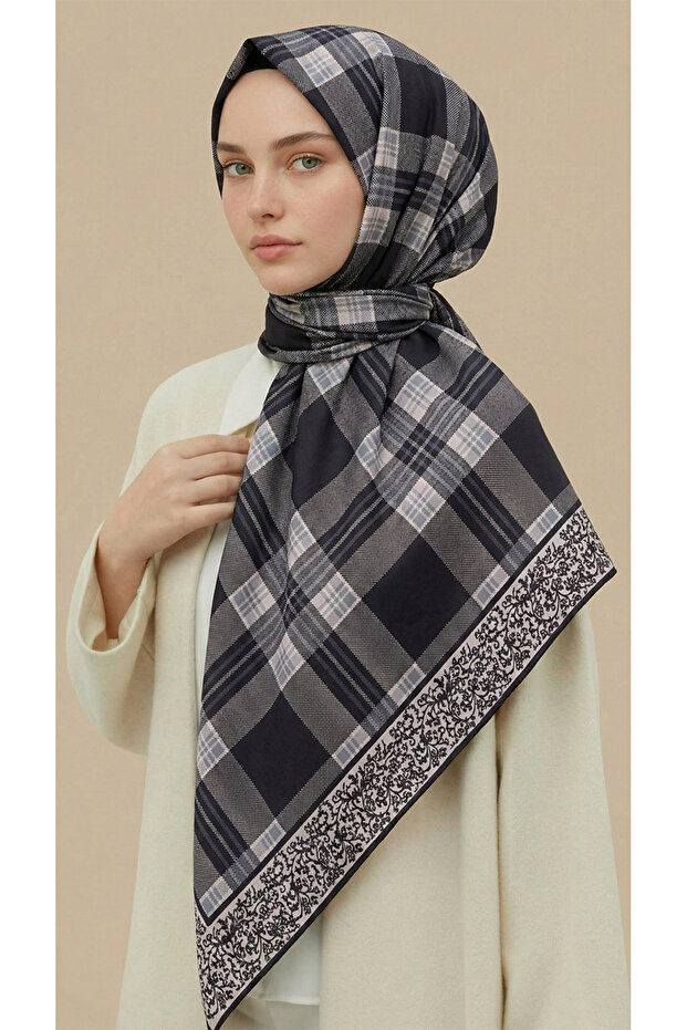 Plaid Patterned Rayon Scarf - Black / White