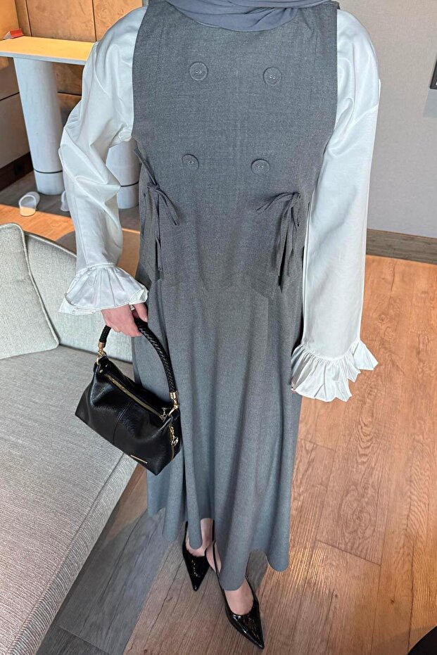 بدلة صدرية بأزرار باللون الرمادي - 3