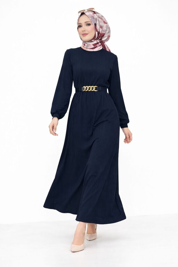Women's Gold Chain Belt Detailed Crew Neck and Hijab Clothing Twisted Dress