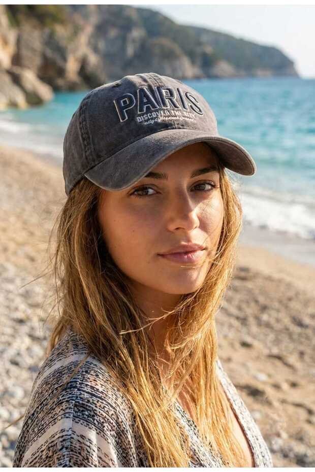 Premium Embroidery Detailed Unisex Hat – Adjustable Modern Daily & Holiday Use