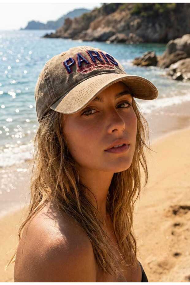 Premium Embroidery Detailed Unisex Hat – Adjustable Modern Daily & Holiday Use