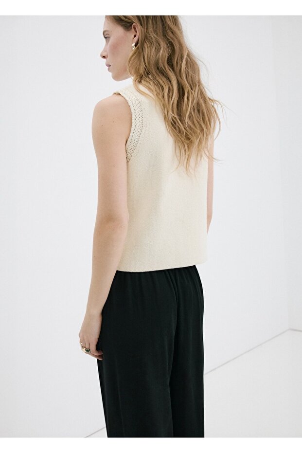 Kontrast şeritli triko yelek - 4