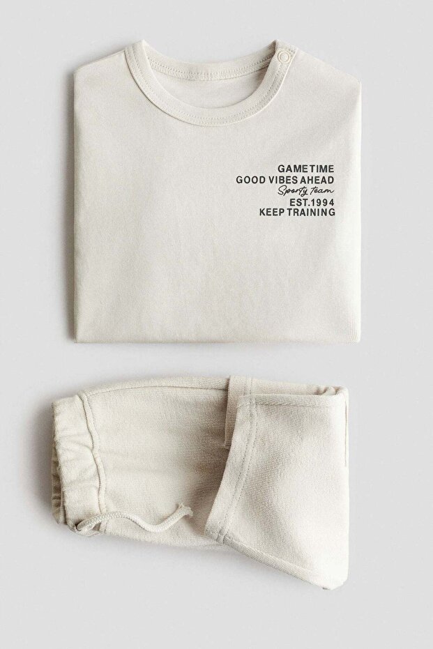 طقم قطني مكون من قطعتين - 2