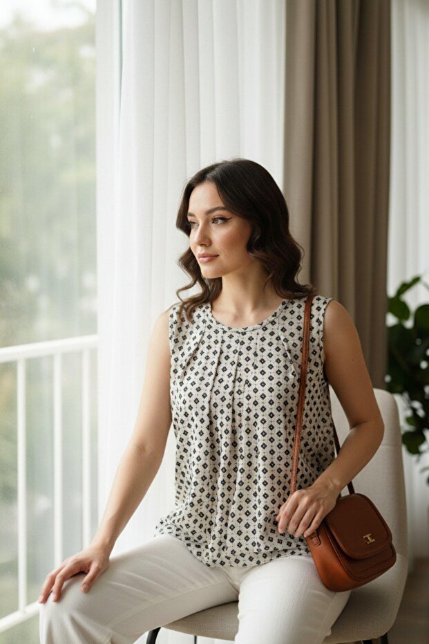 بلوزة جيرسيه منقوشة برقبة دائرية - بيج - 4