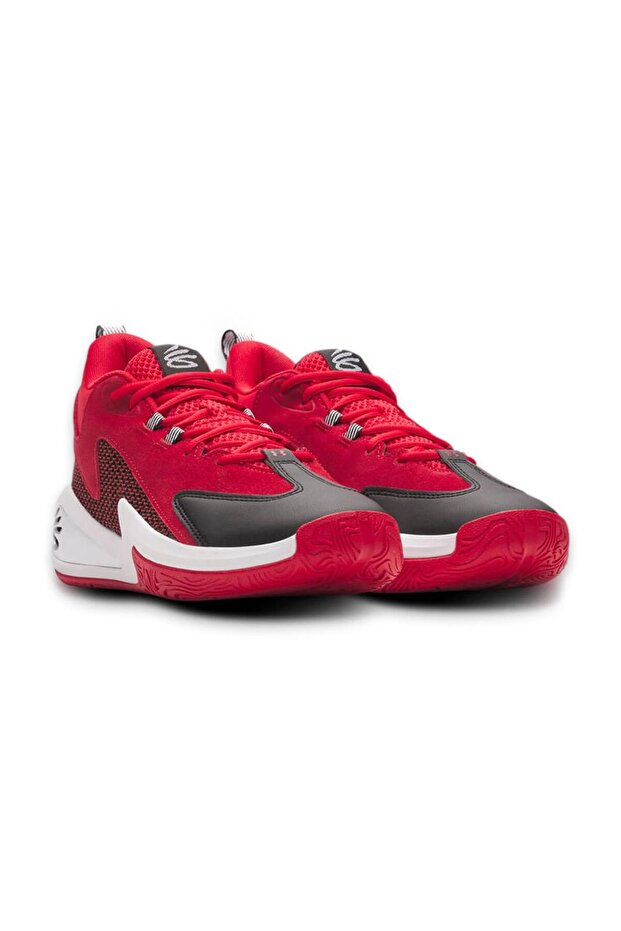 Red men's basketball shoes