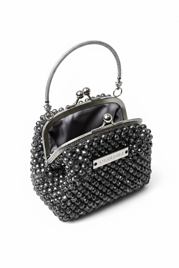 أفيغاتو كاربون - 3