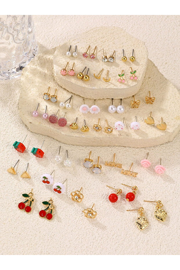Set of 30 - Assorted Stud Earrings