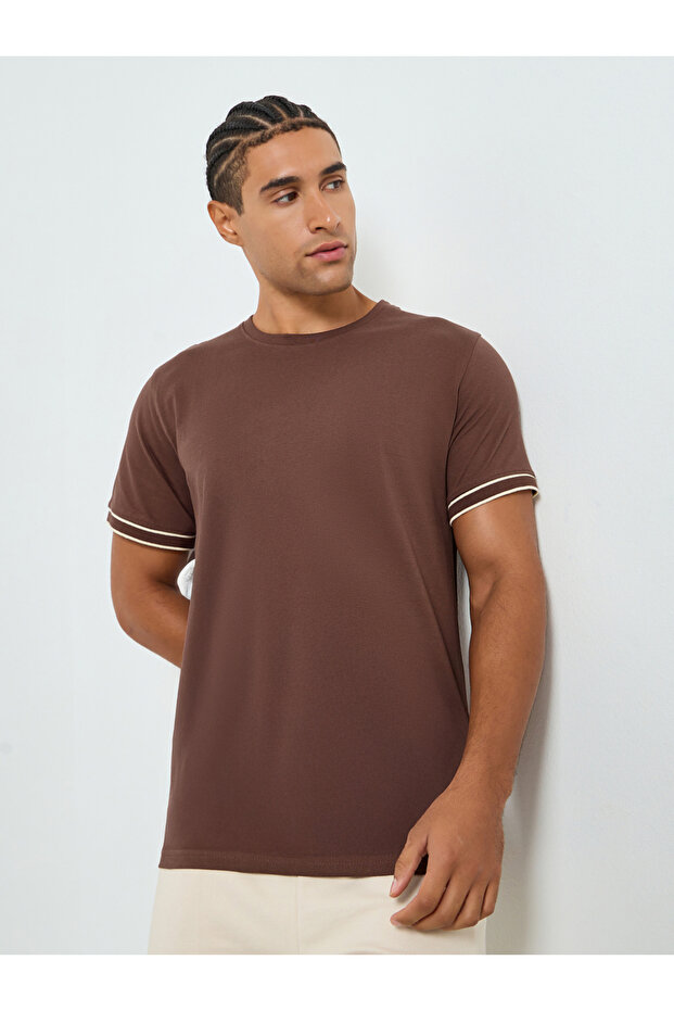Men Brown Crew Neck T-Shirt with Tipped Sleeves