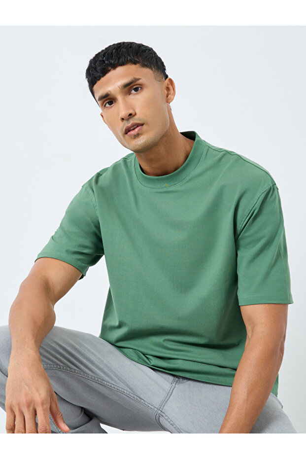 Solid Oversized Crew Neck Heavy Weight T-Shirt