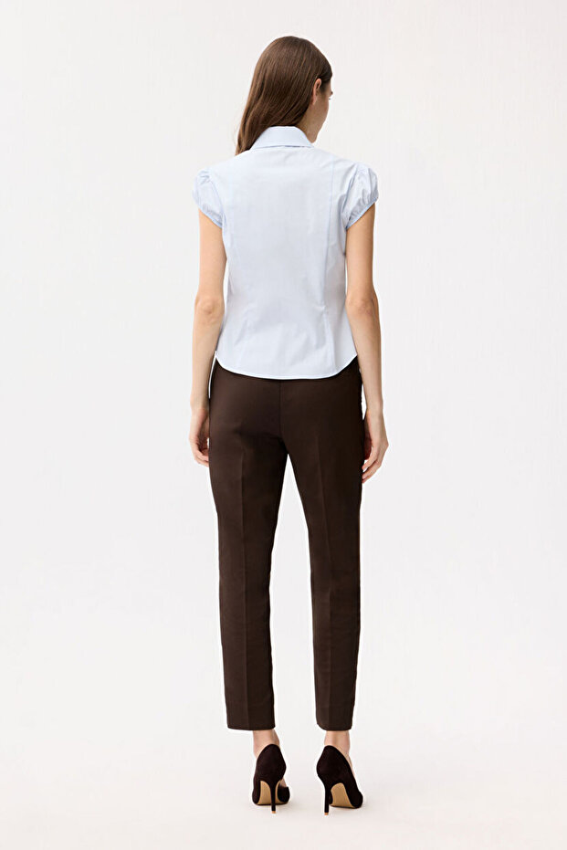 Büzgü Detaylı Gömlek - 5