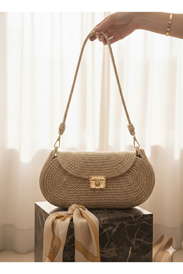 Stylish Design Handmade Shoulder Bag (30X15)