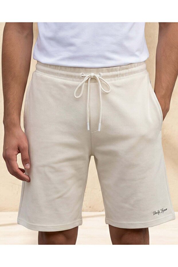 شورت رجالي بلون عاجي قماش إنترلوك - 5