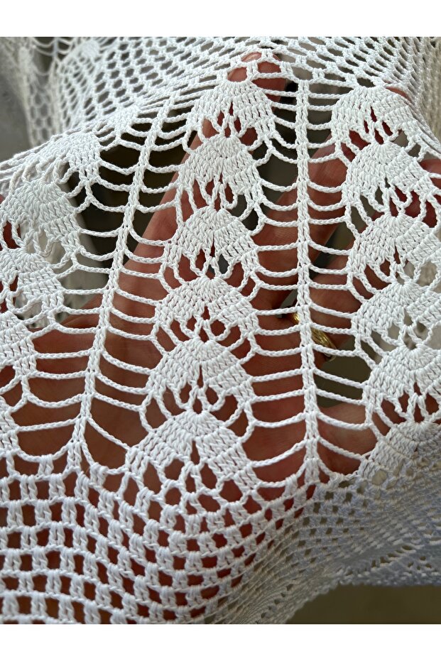 Fiskos masa örtüsü - 4