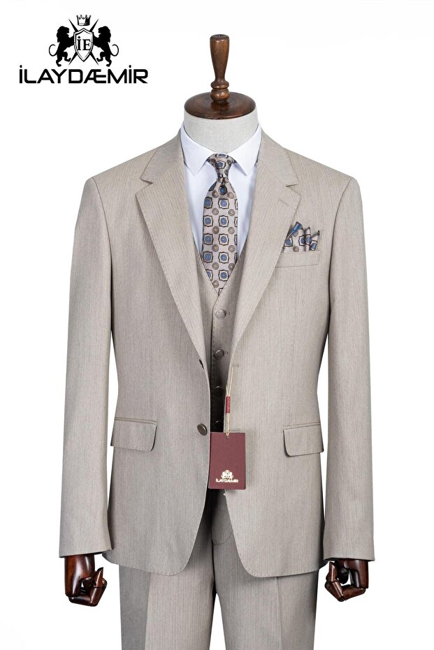 Beige Slim Fit, 3 Piece Suit, Men's Classic Vest, Premium Fabric, Office and Special Occasion Suit