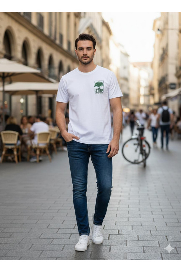 تي شيرت STOP BASIC باللون الأبيض الفاتح - 1