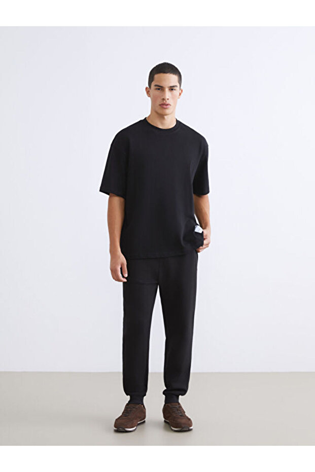 Esvab • Modern & Distinctive Standard Fit Men's Jogger Sweatpants