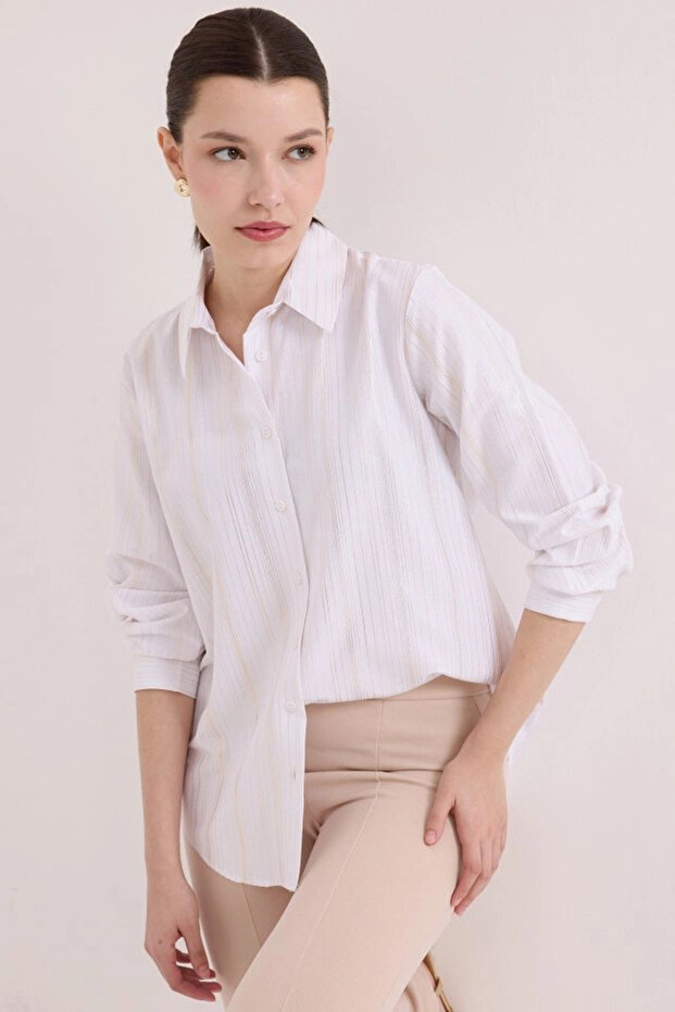 قميص منقوش برقائق الفضة البيضاء 20253 - 3