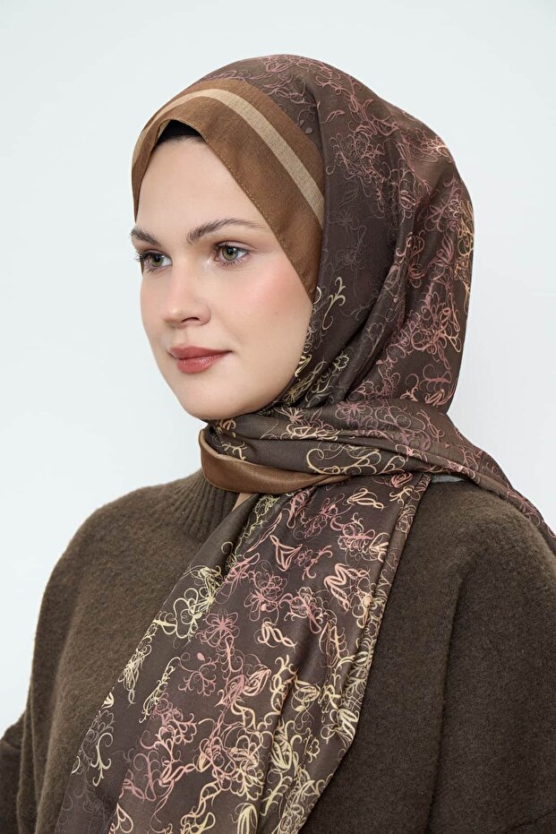 Ivy Pattern Lina Shawl - 3