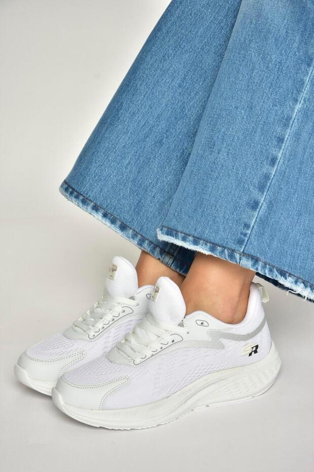 Y702500804 White Fabric Thick Sole Sports Shoes Sneakers