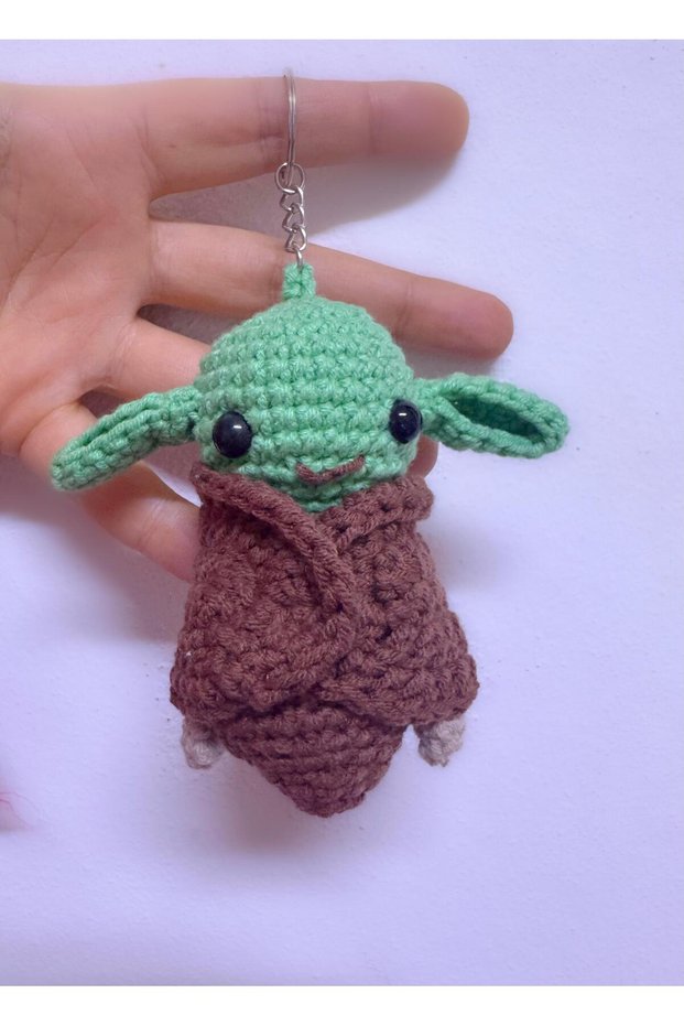 Amigurumi Handmade Baby Yoda Keychain