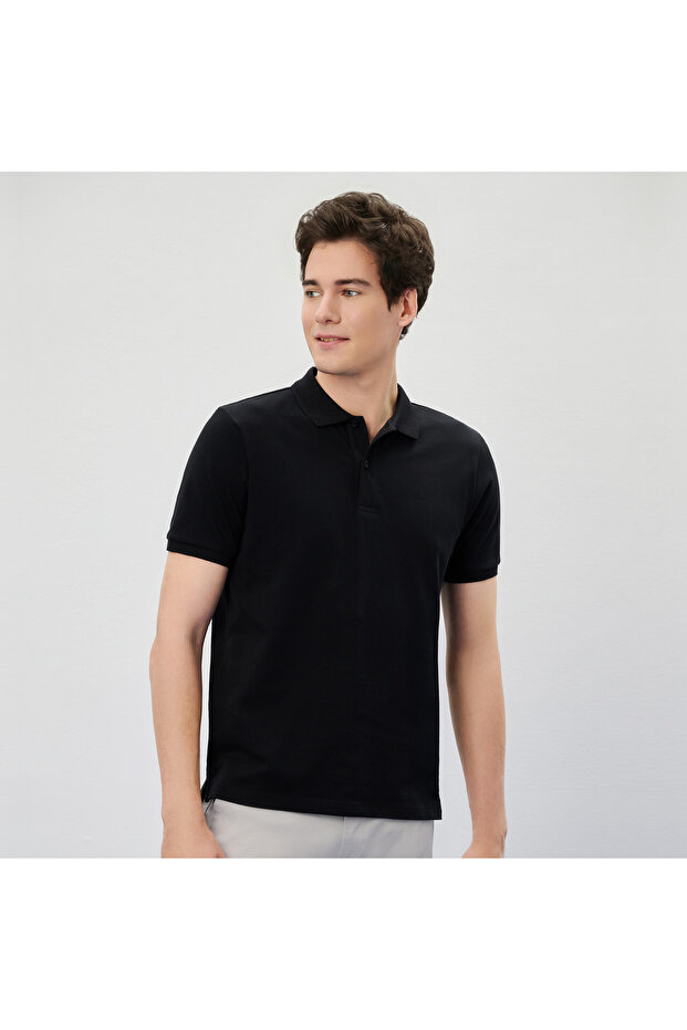 Men’s Slim Solid Pique Polo with Flat Knit Collar & Soft Finish
