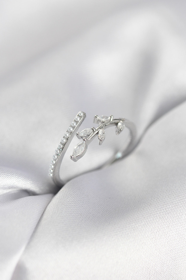 خاتم النحاس - 1