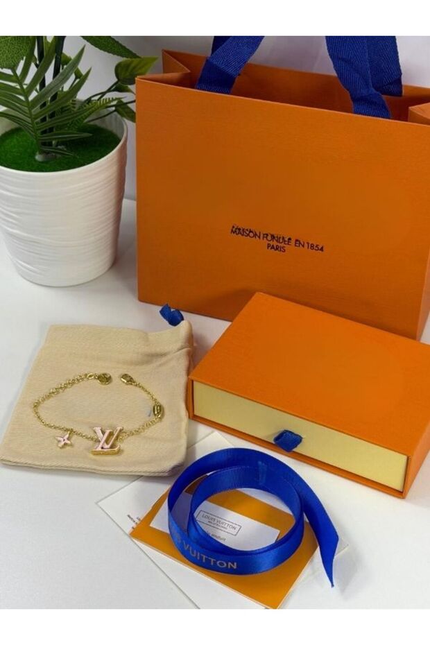 Chain with pendant - 7