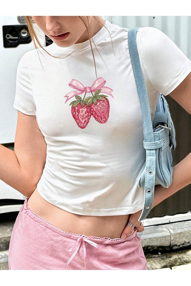 Women's Strawberry Printed Basic Daily Use Slim Fit T-Shirt