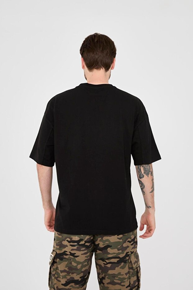 Basic Black Oversize T-shirt - 2