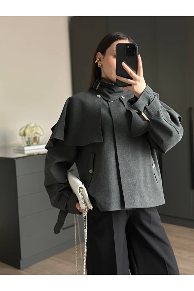سترة بزر أمامي على شكل عباءة - 1