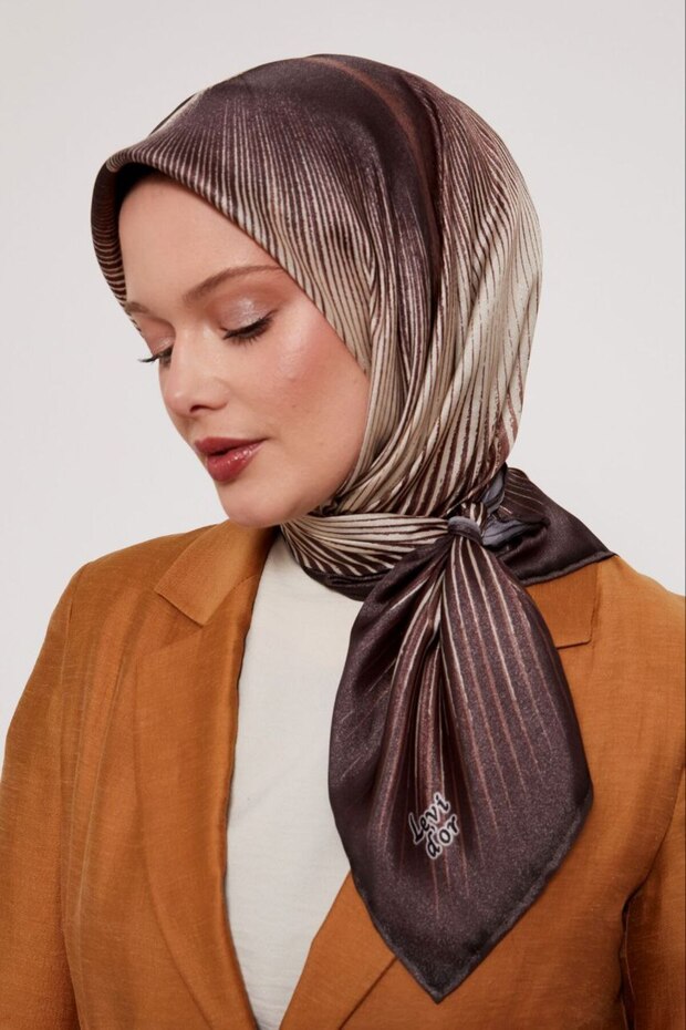 Hawaiian Striped Pattern Sparkling Crystal Scarf