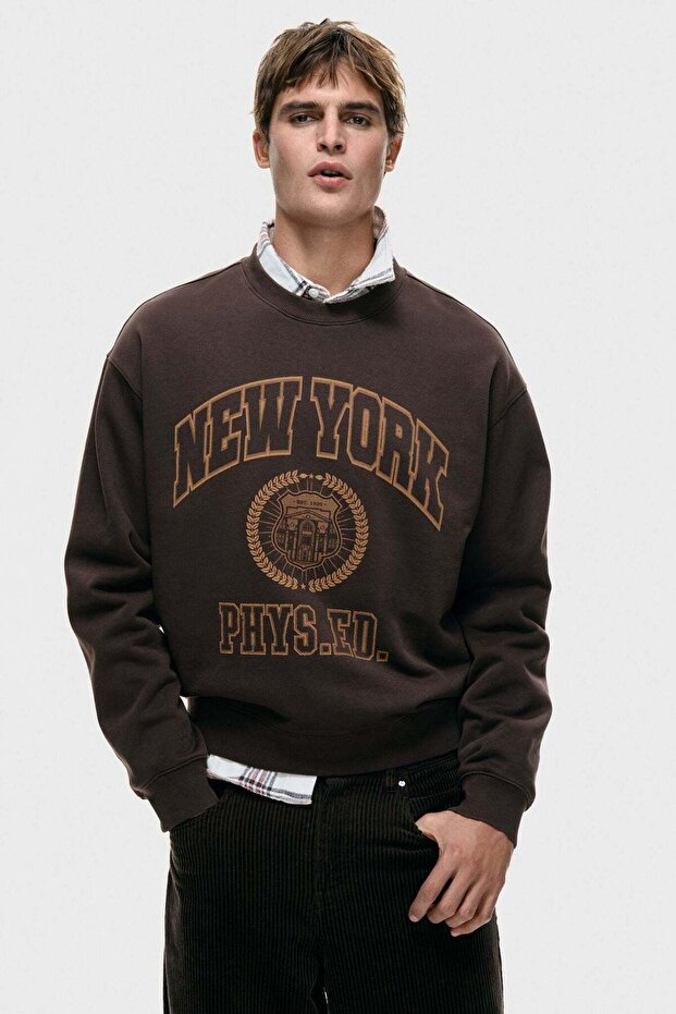 Loose Fit Sweatshirt - 2