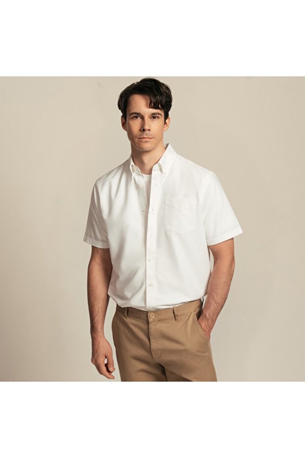 Men’s Regular Fit Wrinkle‑Free Short Sleeve Oxford Shirt